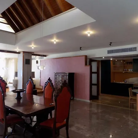Apartment 3b Beachfront Large Pool Penthouse Apollonia Beach *