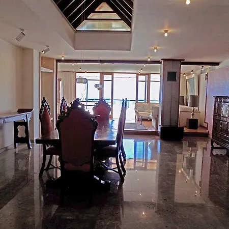 3b Beachfront Large Pool Penthouse Apollonia Beach Apartament Limassol
